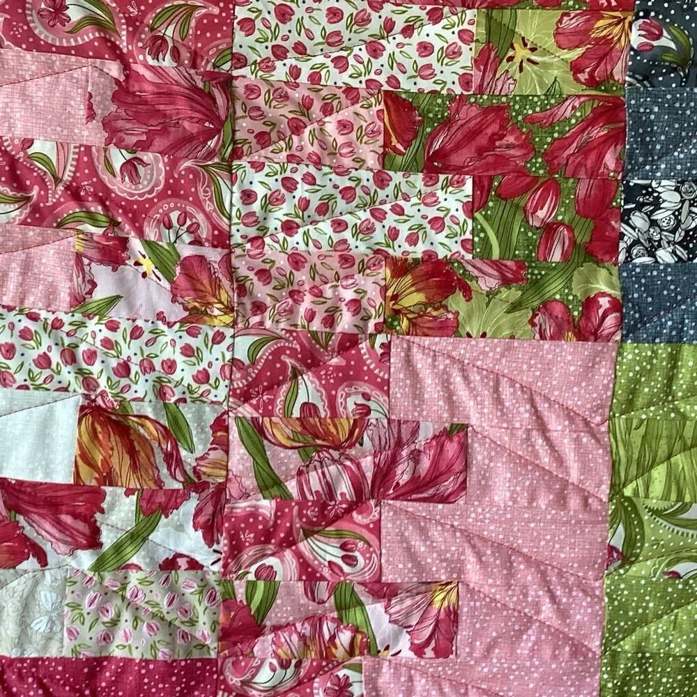 Hand Crafted Tulip Tango Quilt